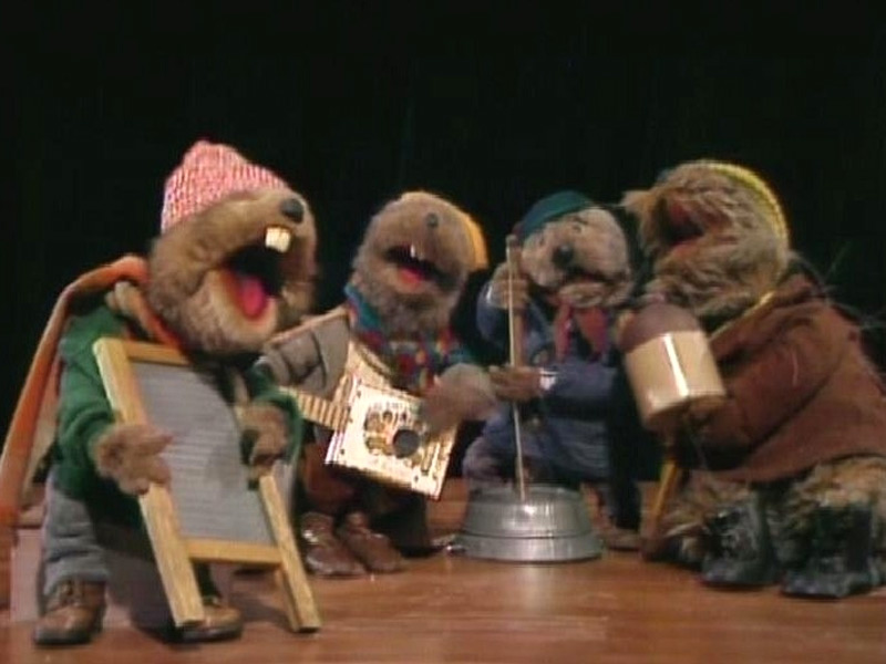 Christmastime is Tough in Frogtown Hollow